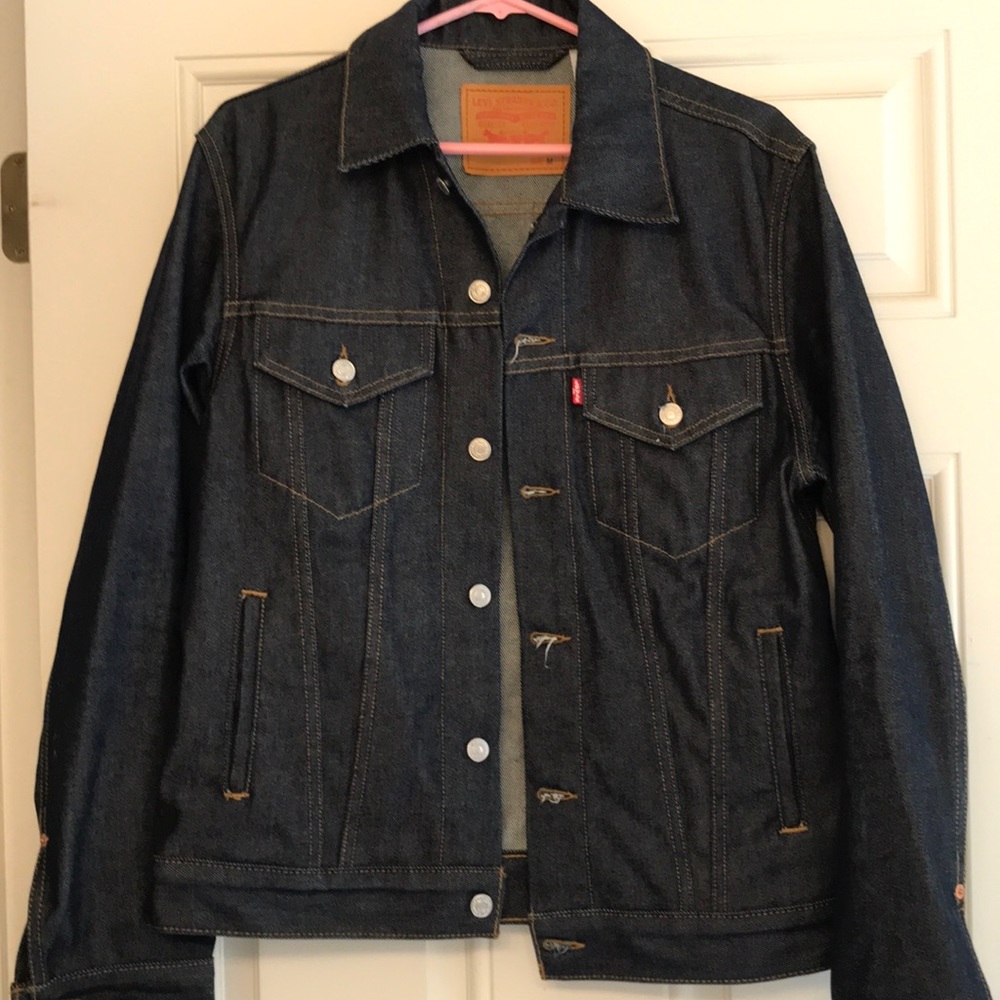 Levi’s Men’s Dark Denim Jacket, barely worn